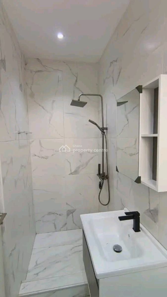 Executive 2-bedroom Apartment @ Tseaddo, Tse Addo, Accra, Apartment for Rent