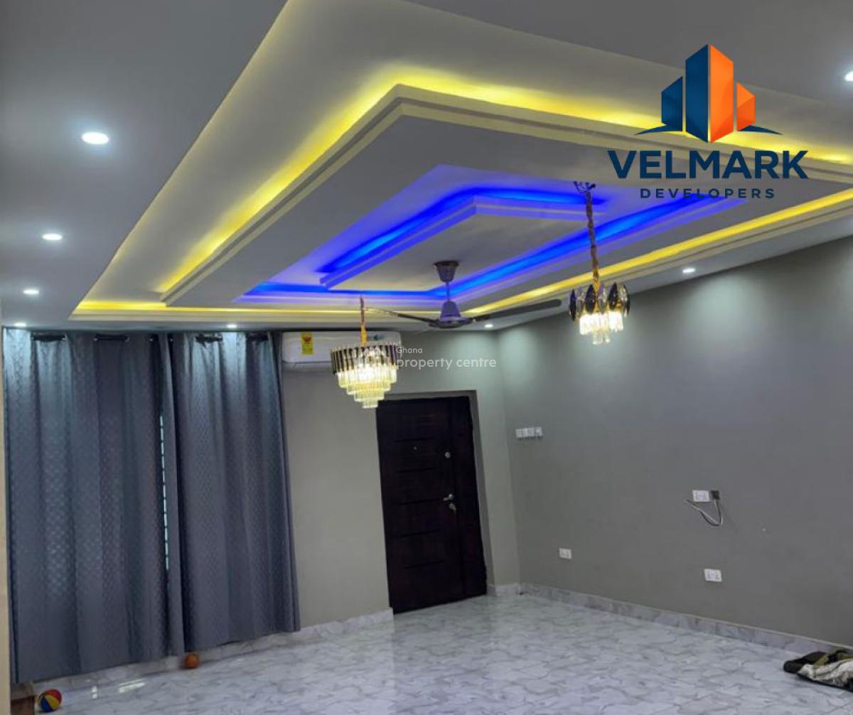 Investors Deal  Luxury 5-bedroom En-suite Home  Adade Kasoa, Adade Road, Kasoa, Awutu-senya East, Central Region, House for Sale