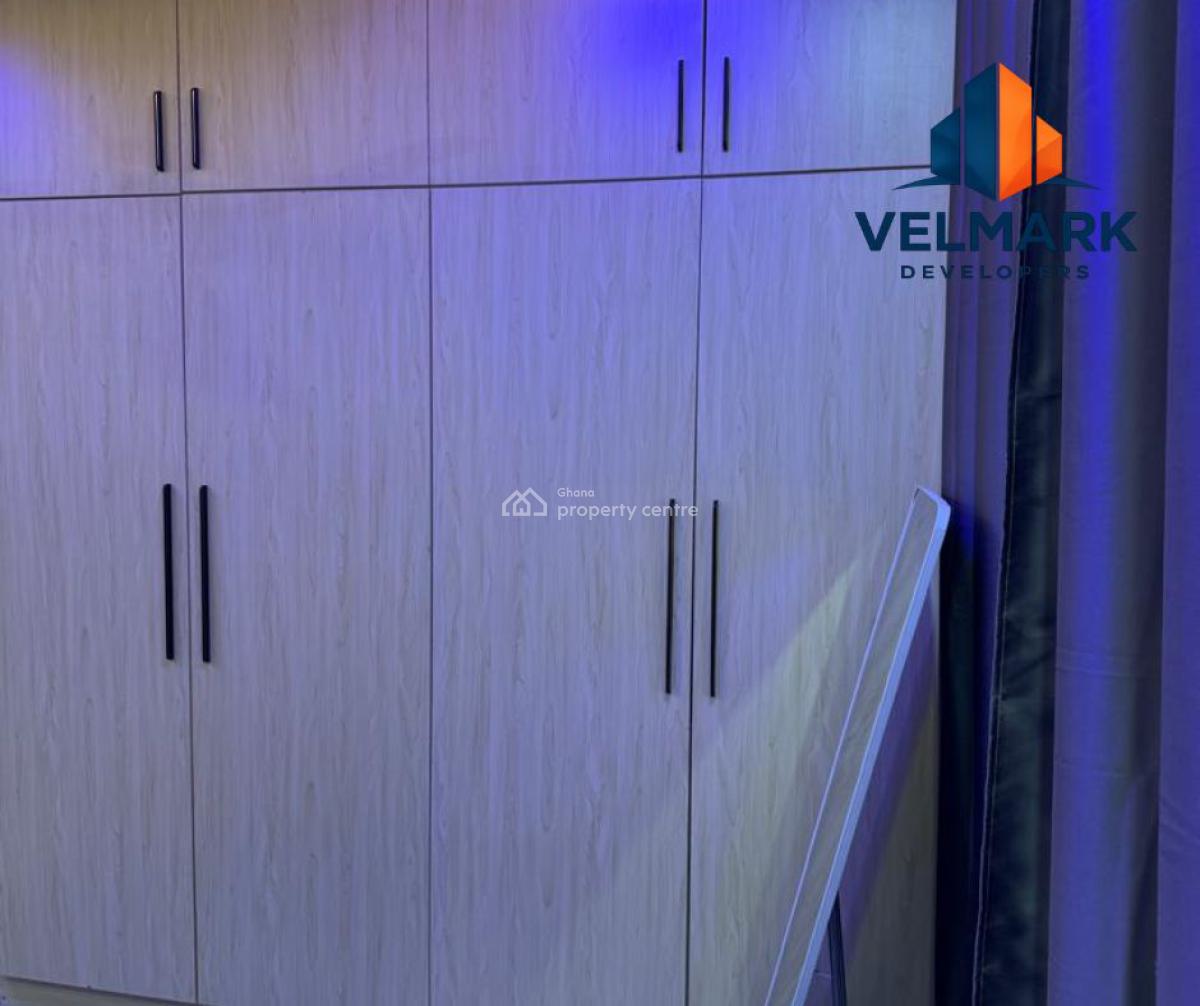 Investors Deal  Luxury 5-bedroom En-suite Home  Adade Kasoa, Adade Road, Kasoa, Awutu-senya East, Central Region, House for Sale