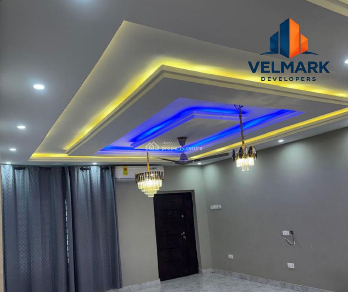 Investors Deal  Luxury 5-bedroom En-suite Home  Adade Kasoa, Adade Road, Kasoa, Awutu-senya East, Central Region, House for Sale