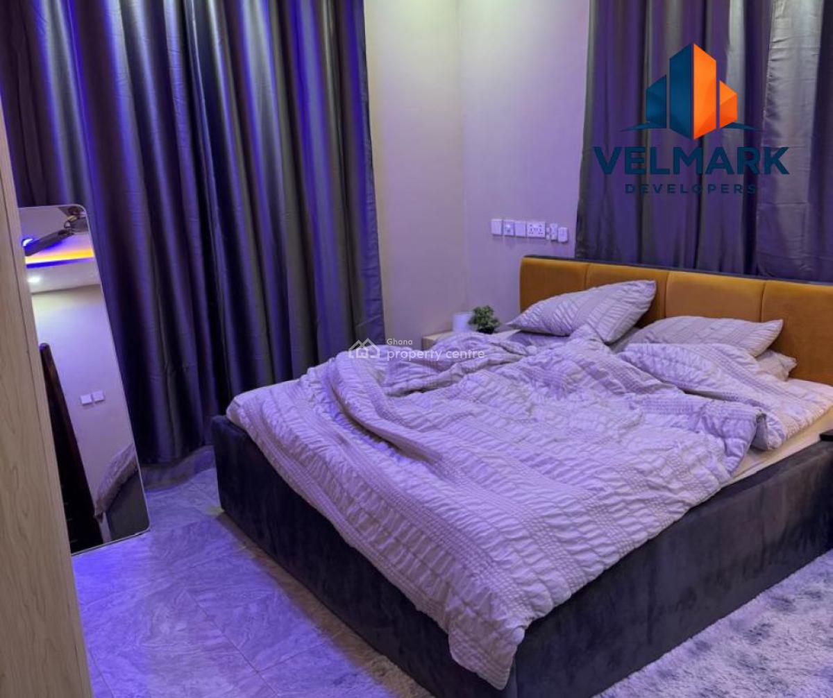 Investors Deal: Luxury 5 Bedrooms En-suite Home, Adade Road, Kasoa, Awutu-senya East, Central Region, House for Sale