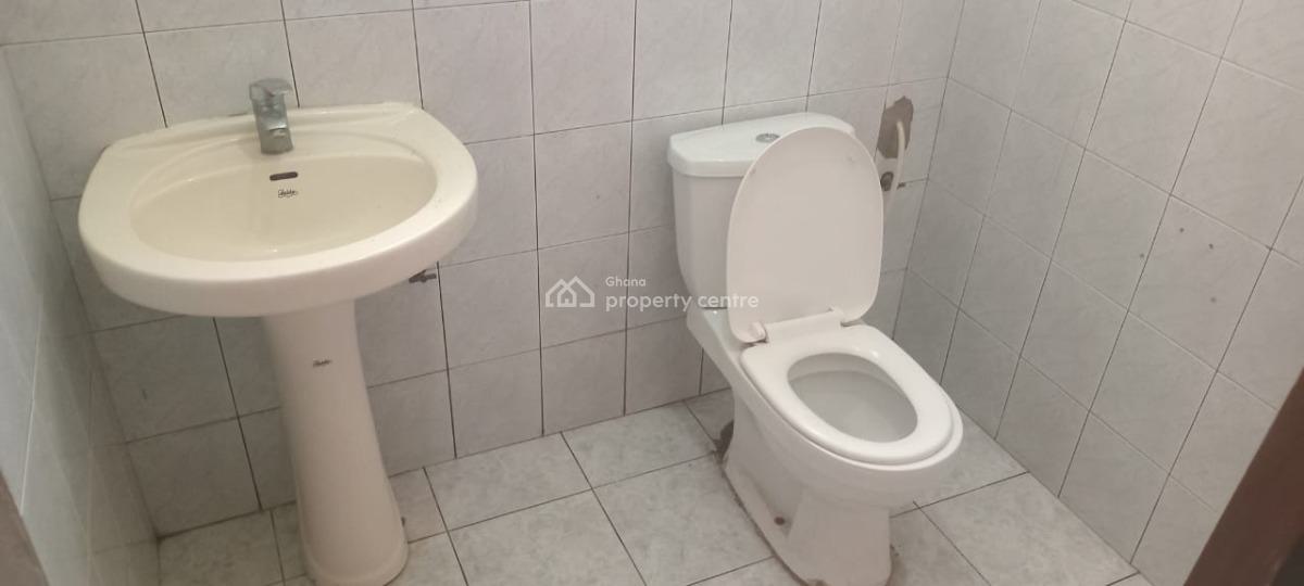 Executive 3-bedroom House @ Spintex Manet, Spintex, Accra, House for Rent