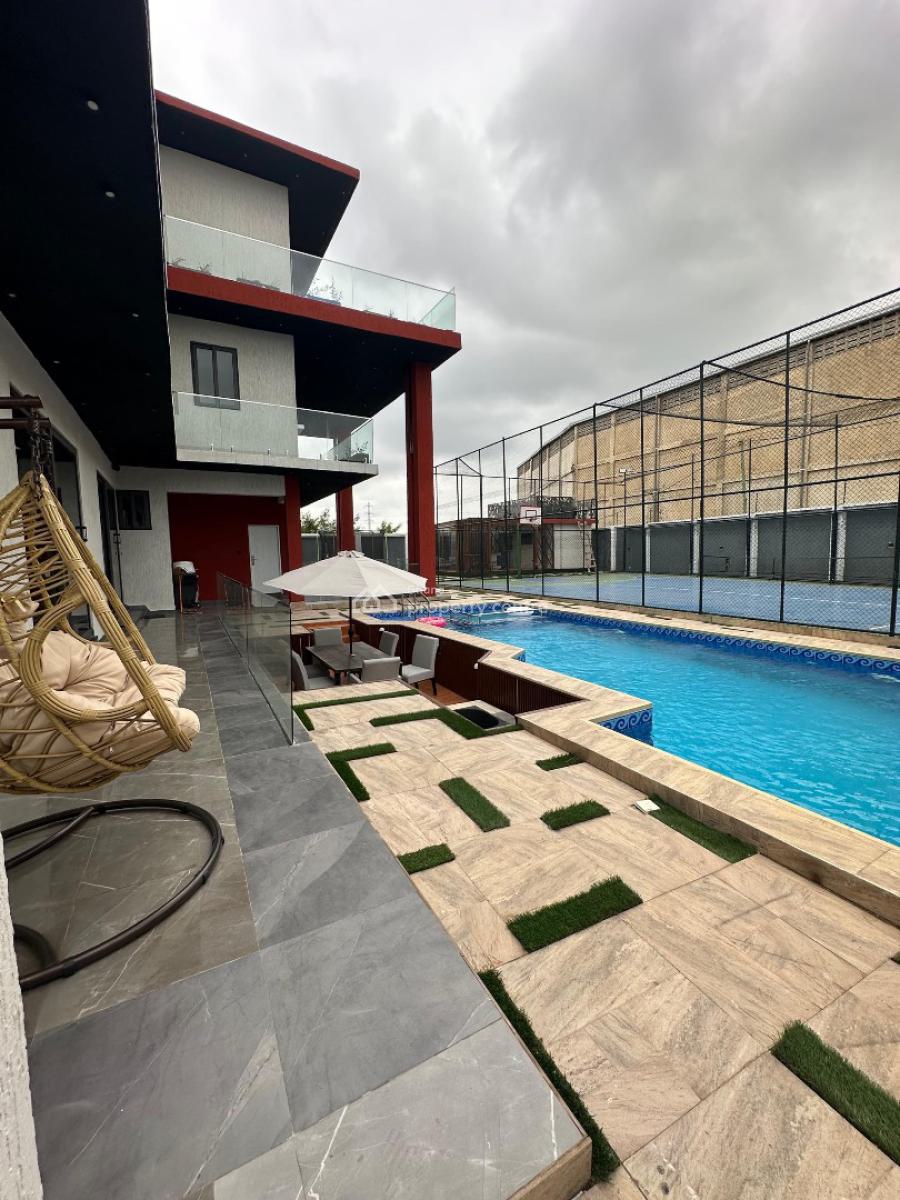 Furnished 4 Bedroom Townhouse in a Gated Community with Swimming Pool, Mahama Road, East Airport, Airport Residential Area, Accra, Detached Duplex for Rent