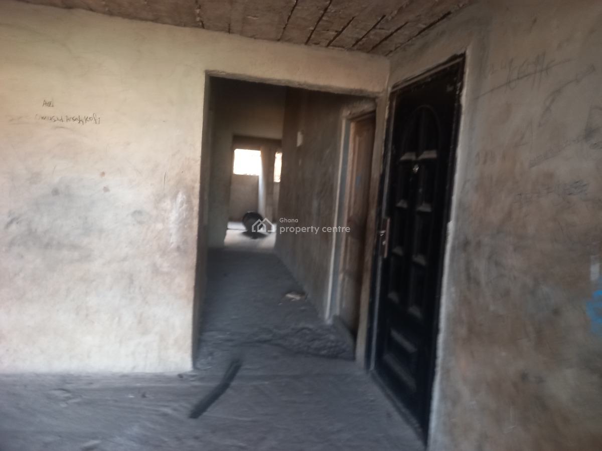 7 Bedrooms, Mampongteng Korea, Kumasi Metropolitan, Ashanti, House for Sale