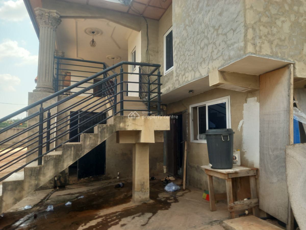 Sachet/ Pure Water Company ( with 4 Bedrooms House), Sokoban Kwanwoma, on Ahodwo Daban Road., Kumasi Metropolitan, Ashanti, Commercial Property for Sale