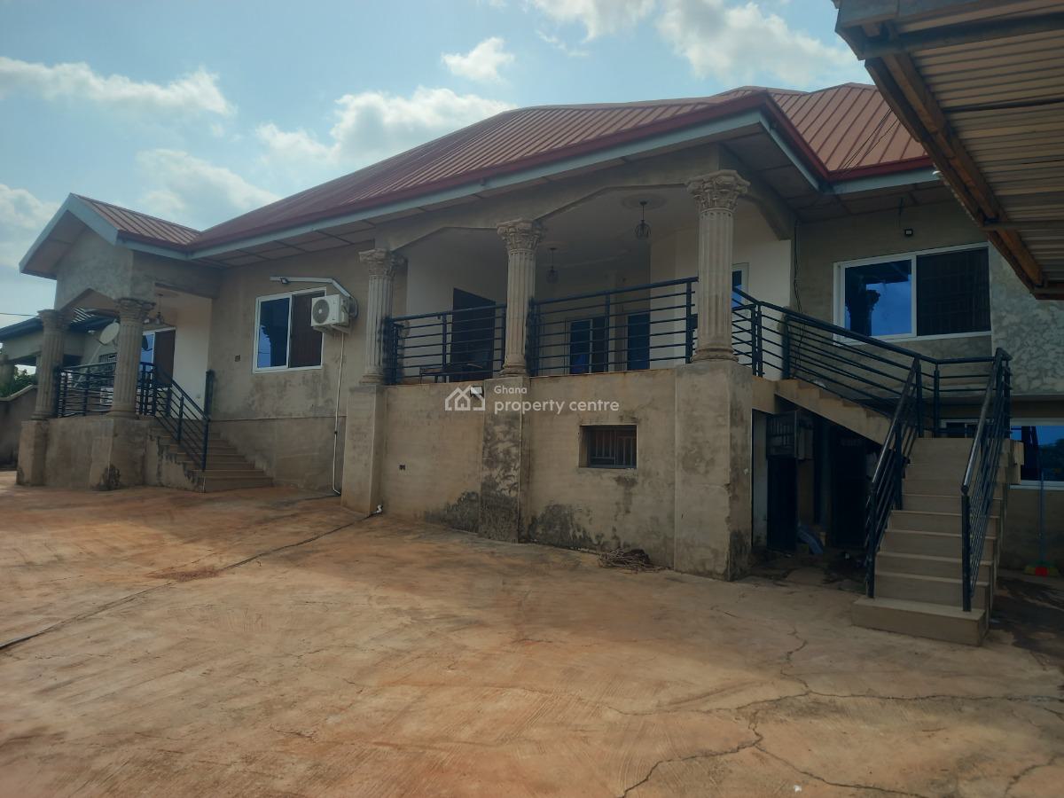 Sachet/ Pure Water Company ( with 4 Bedrooms House), Sokoban Kwanwoma, on Ahodwo Daban Road., Kumasi Metropolitan, Ashanti, Commercial Property for Sale
