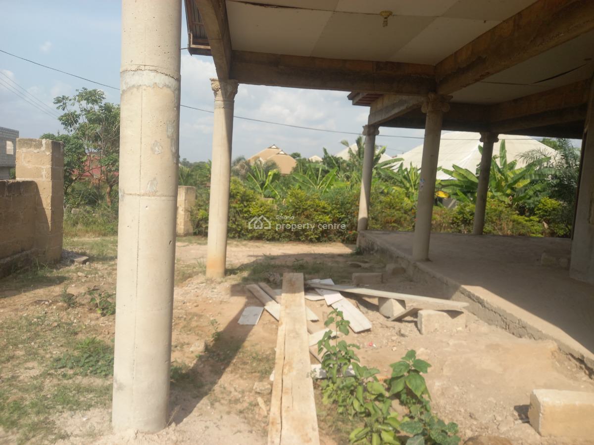 5 Bedrooms, Kenyasi Adwumam, Kumasi Metropolitan, Ashanti, House for Sale