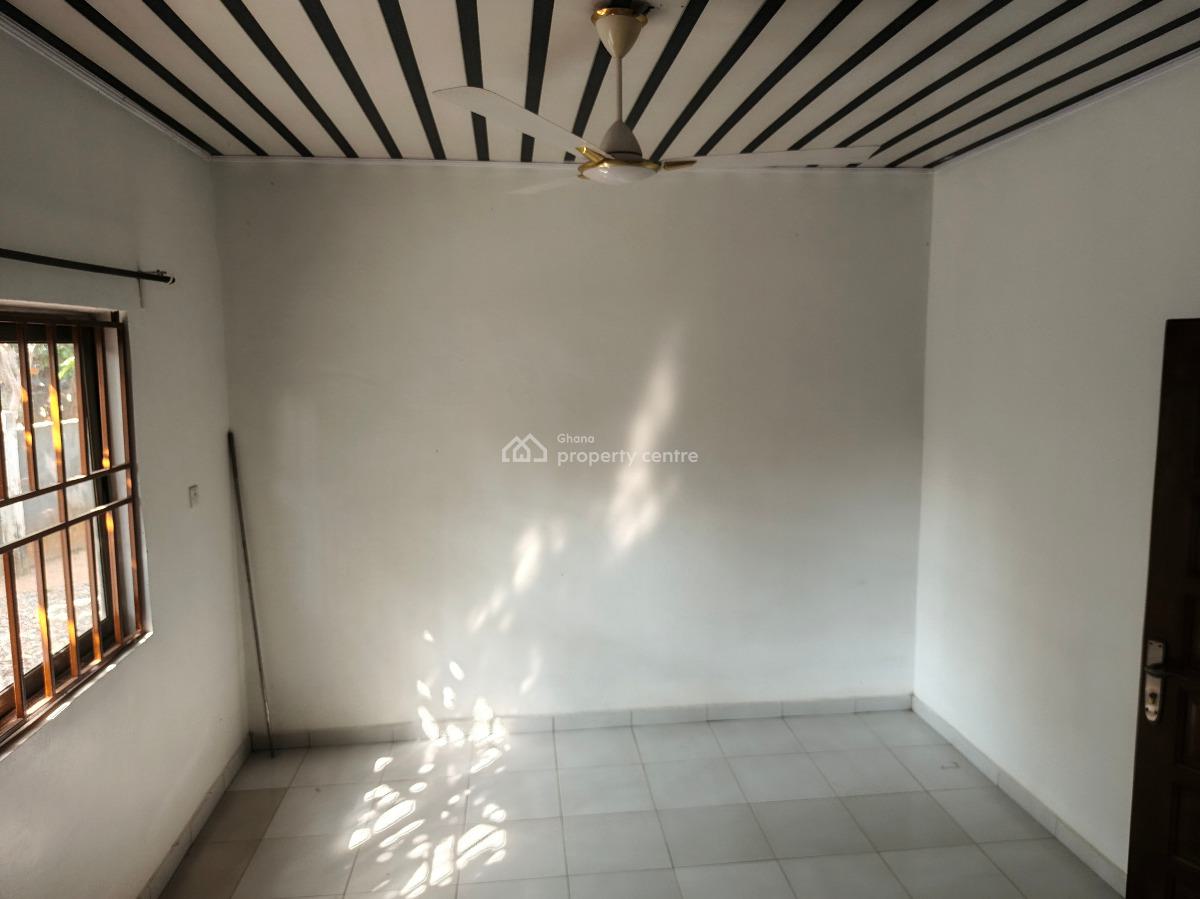 8 Bedrooms House, Achimota Ofankor, Ofankor, Accra, House for Sale