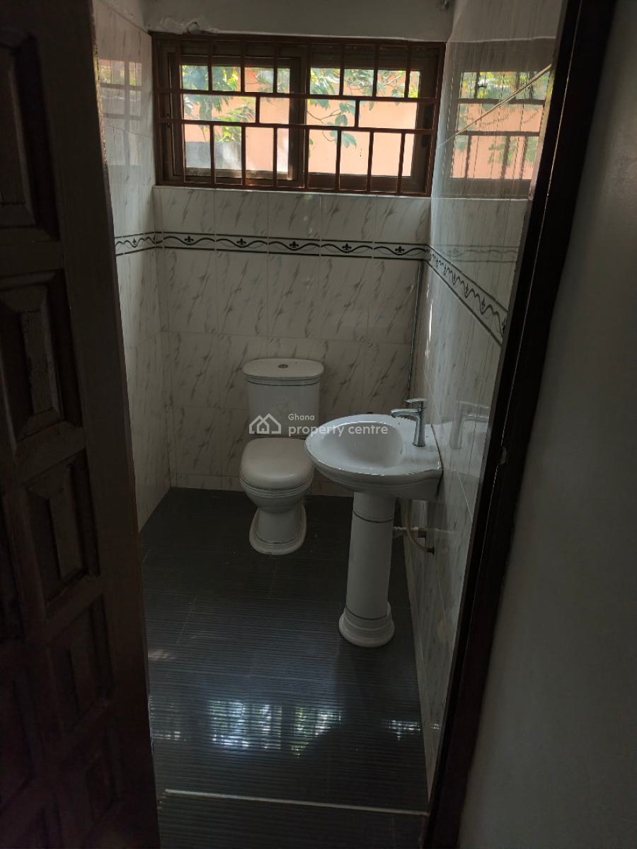 8 Bedrooms House, Achimota Ofankor, Ofankor, Accra, House for Sale