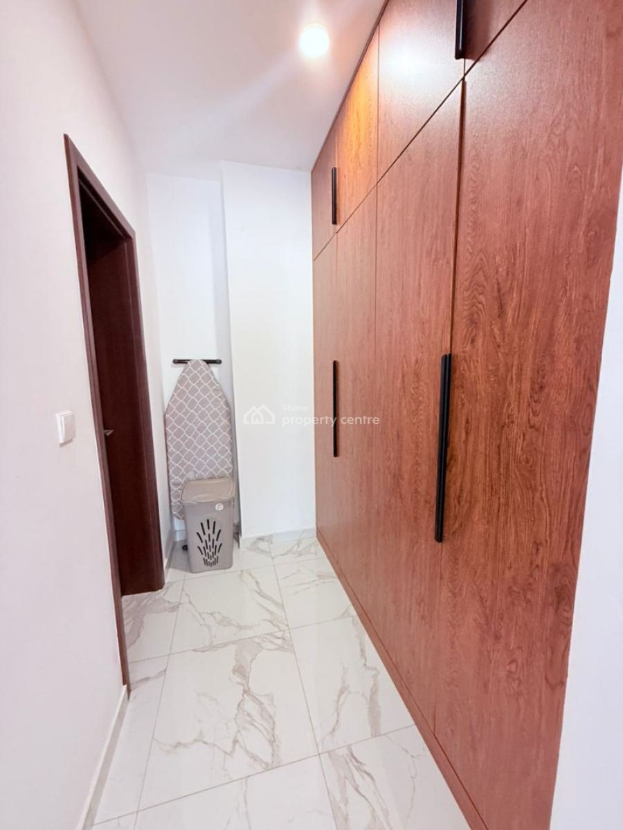 Executive Fully Furnished 2 Bedroom, Airport Residential Area, Accra, Apartment for Rent