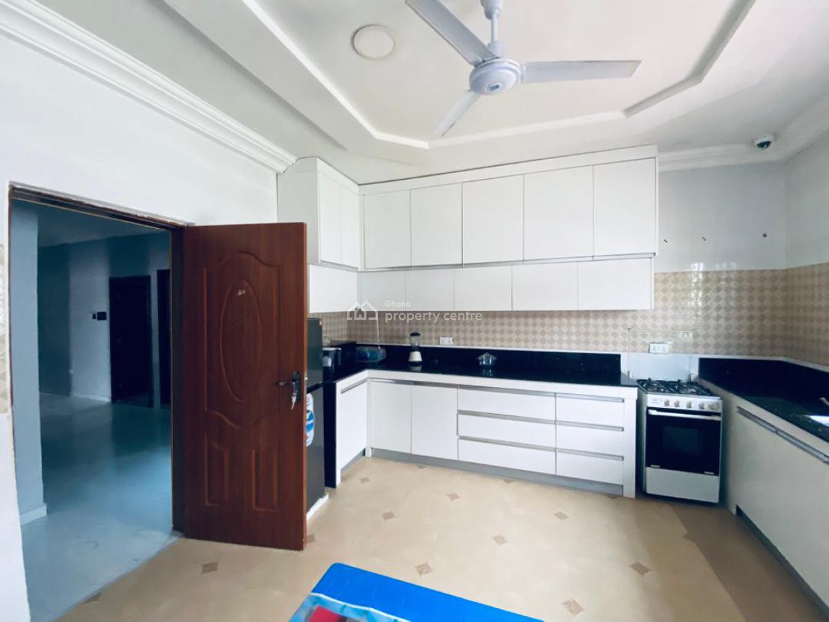 2 Bedrooms House in Ashognman, Ashongman, Ga East Municipal, Accra, Detached Bungalow for Rent