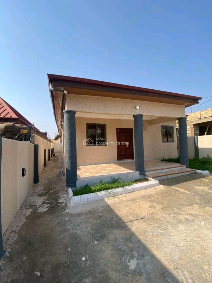 Decent 3-bedroom House, Abokobi, Adenta Municipal, Accra, House for Sale