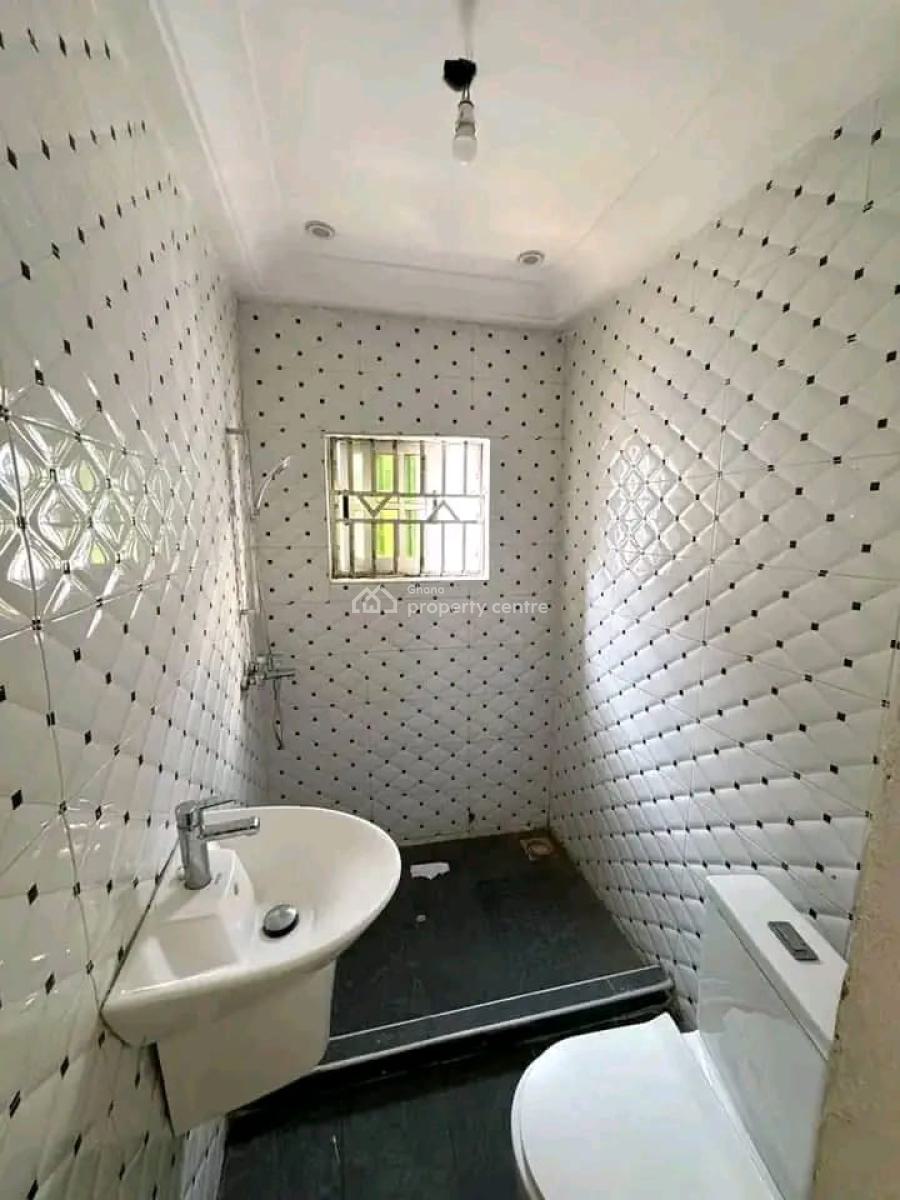 Semi Furnished 2-bedroom Apartment @ East Airport, East Airport, Airport Residential Area, Accra, Apartment for Rent