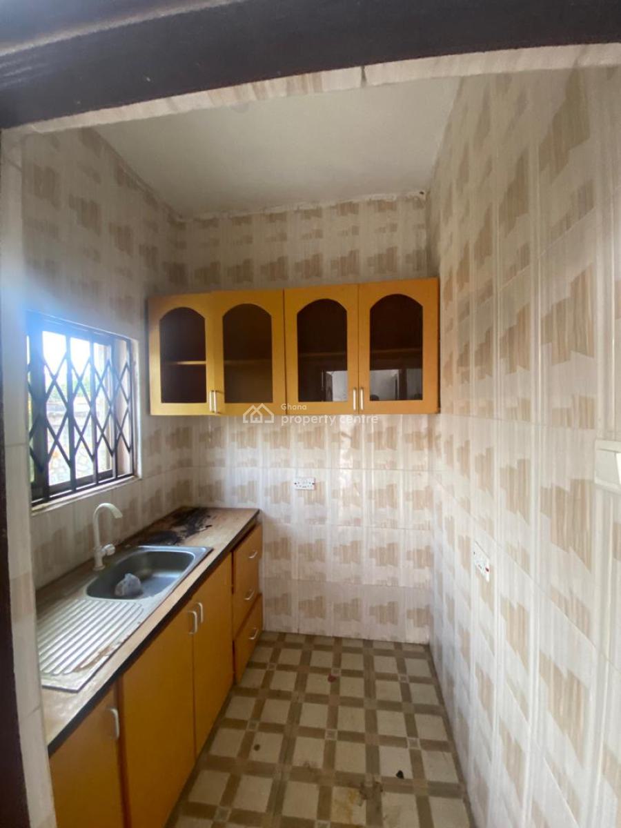 a Four Chamber and Hall with 2 and 3 Bedrooms Up, Assemblies, Agbogba, North Legon, Accra, House for Sale