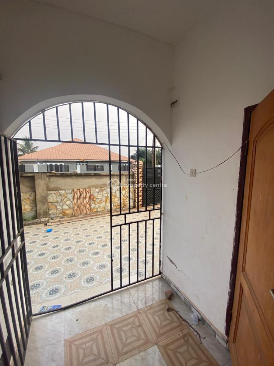 a Four Chamber and Hall with 2 and 3 Bedrooms Up, Assemblies, Agbogba, North Legon, Accra, House for Sale