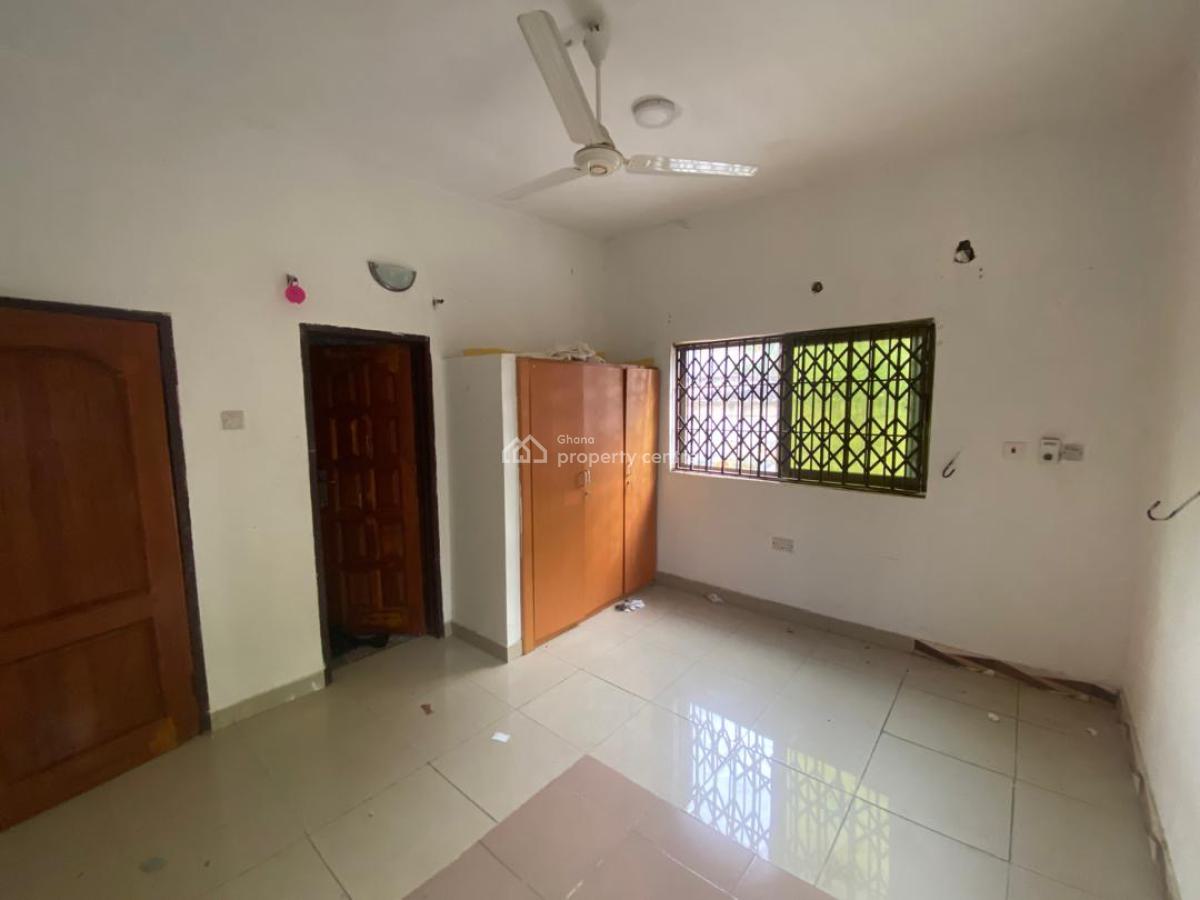 a Four Chamber and Hall with 2 and 3 Bedrooms Up, Assemblies, Agbogba, North Legon, Accra, House for Sale
