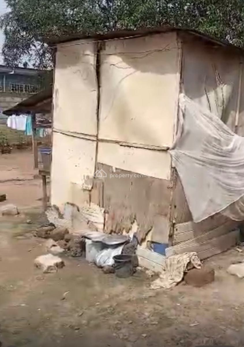 Freehold 100/100 Plot of Land, Ritz Junction, La Nkwantanang Madina Municipal, Accra, Mixed-use Land for Sale