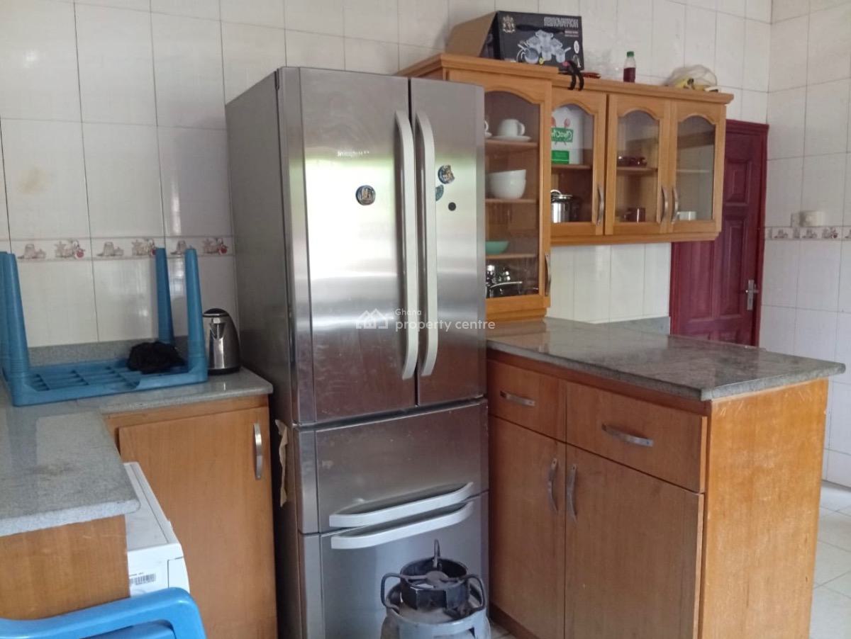 5 Bedrooms, Housing Down, Adenta Municipal, Accra, Detached Bungalow for Sale