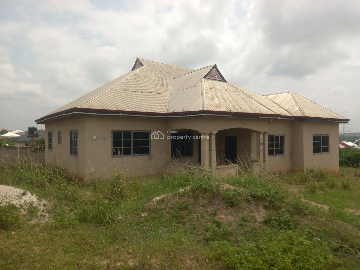 6 Bedrooms, Mampongteng Dumanafo, Kumasi Metropolitan, Ashanti, House for Sale