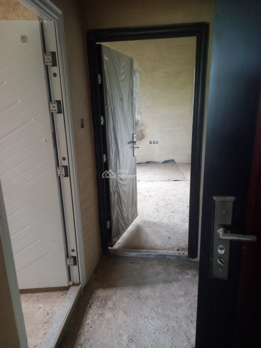 6 Bedrooms, Mampongteng Dumanafo, Kumasi Metropolitan, Ashanti, House for Sale