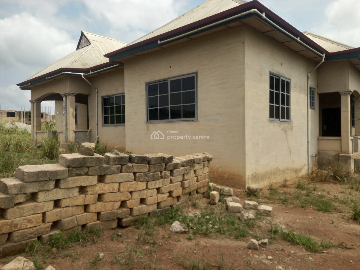 6 Bedrooms, Mampongteng Dumanafo, Kumasi Metropolitan, Ashanti, House for Sale