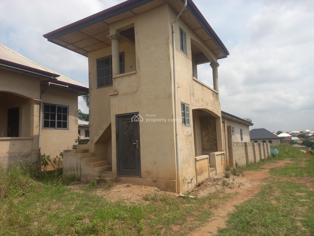 6 Bedrooms, Mampongteng Dumanafo, Kumasi Metropolitan, Ashanti, House for Sale