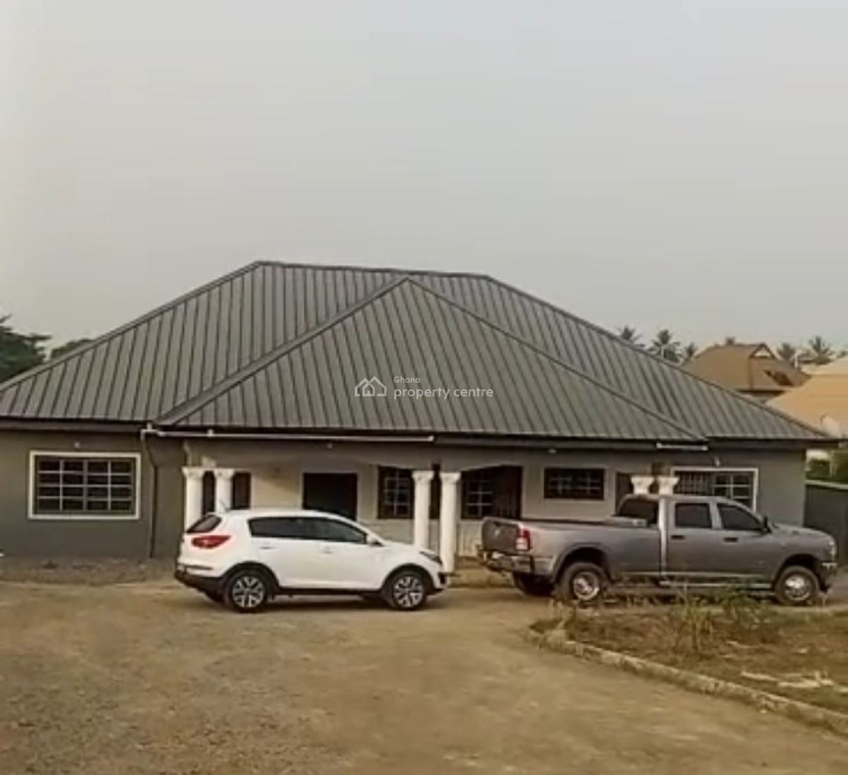 4 Bedrooms, Ejisu Donaso, Ejisu-juaben Municipal, Ashanti, House for Sale