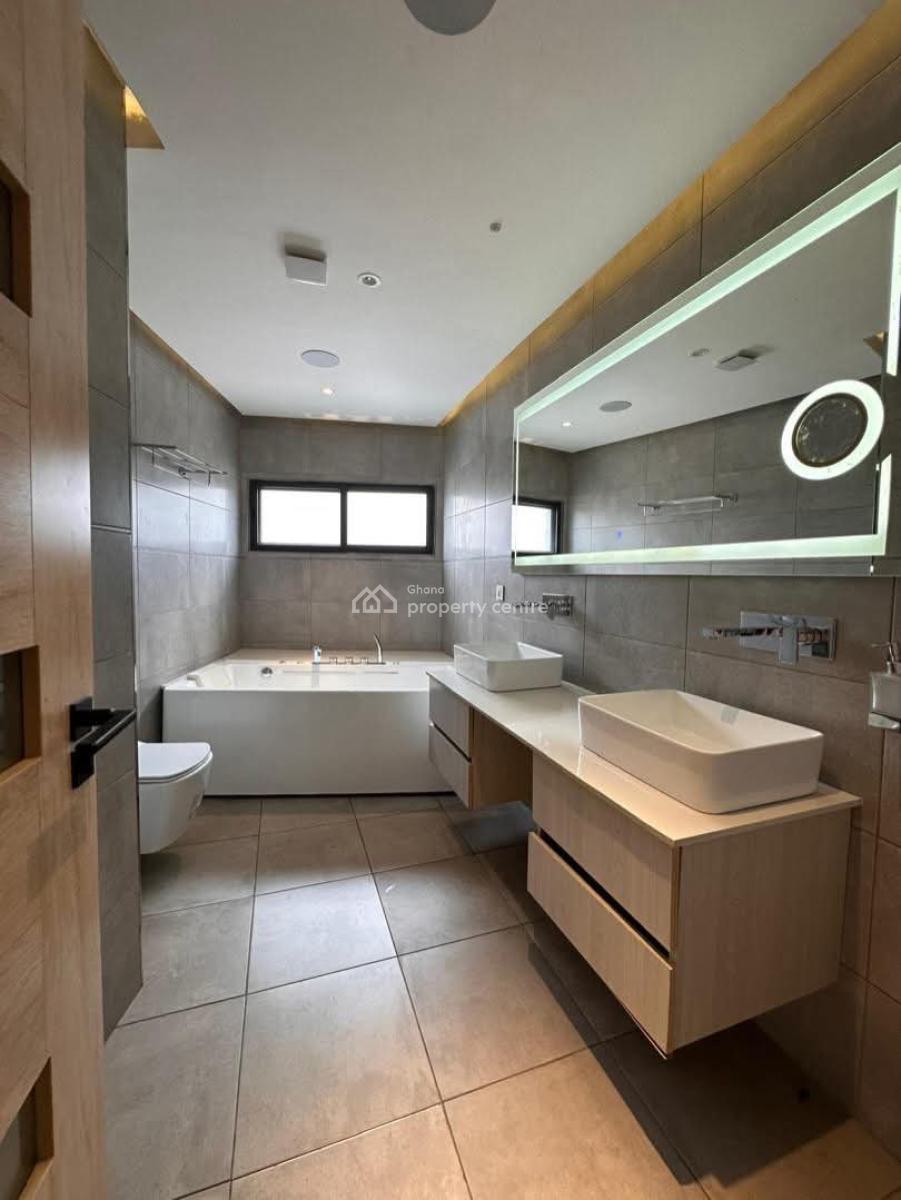 Executive 4 Bedrooms House, American Embassy, Cantonments, Accra, House for Sale