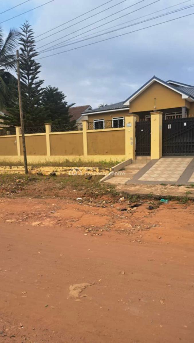 3 Bedrooms, Kwabenya, Ga East Municipal, Accra, House for Sale