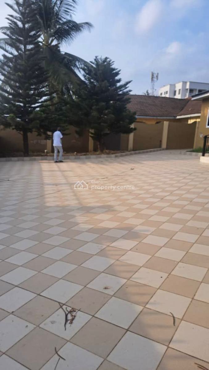 3 Bedrooms, Kwabenya, Ga East Municipal, Accra, House for Sale