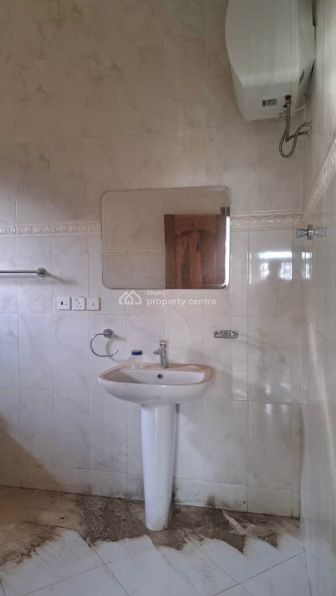3 Bedrooms, Kwabenya, Ga East Municipal, Accra, House for Sale