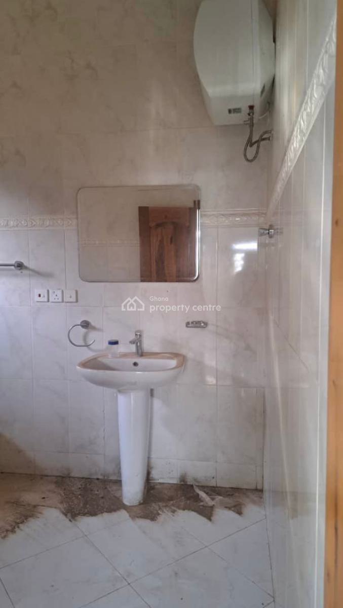 3 Bedrooms, Kwabenya, Ga East Municipal, Accra, House for Sale