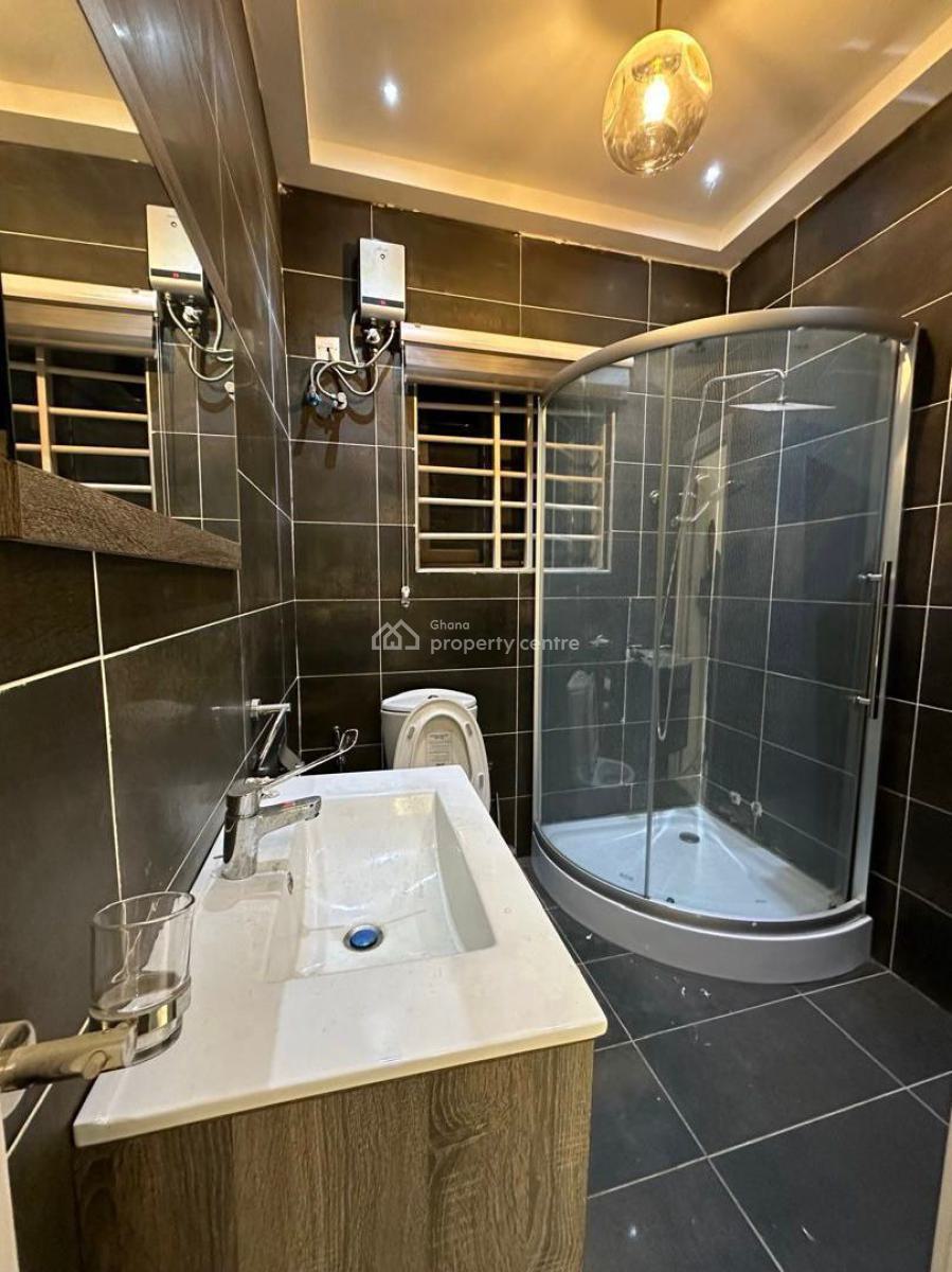 5 Bedrooms House with Swimming Pool, Achiaman, Amasaman, Ga West Municipal, Accra, House for Sale