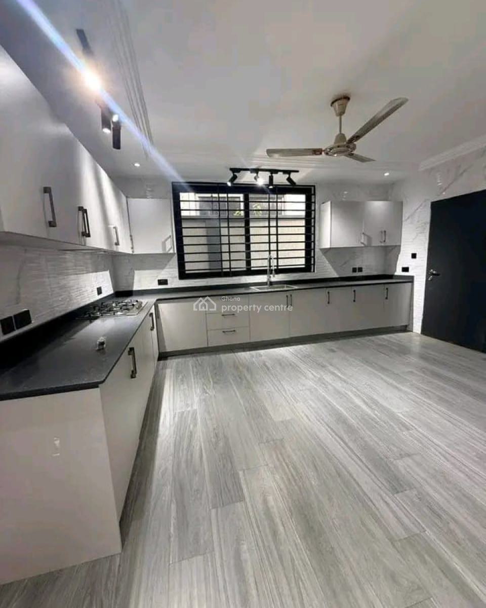 Executive 3 Bedroom, Tse Addo, Accra, Townhouse for Rent