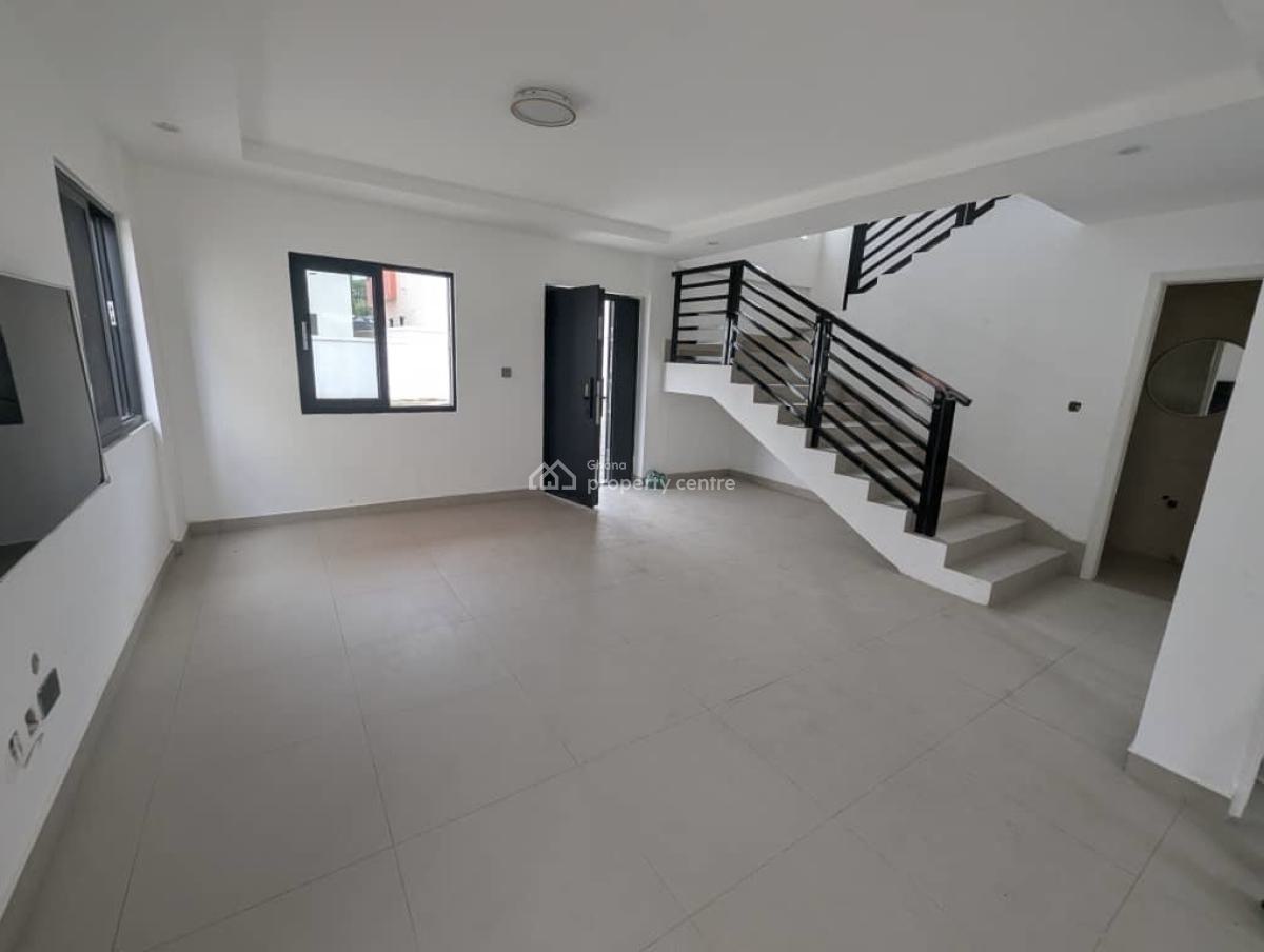 3 Bedrooms at Cfc Estate Dome, Cfc Estate, Dome, Ga East Municipal, Accra, Detached Duplex for Sale