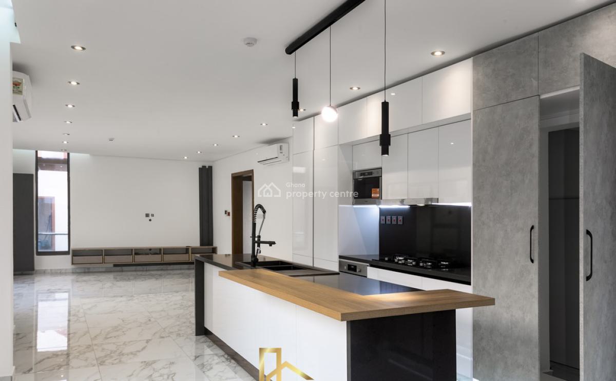 Detached 4 Bedroom Duplex with Swimming Pool, Mahama Road, East Airport, Airport Residential Area, Accra, Detached Duplex for Rent