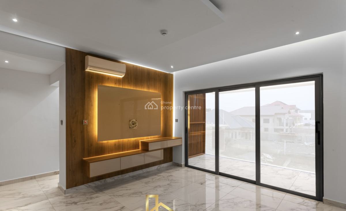 Detached 4 Bedroom Duplex with Swimming Pool, Mahama Road, East Airport, Airport Residential Area, Accra, Detached Duplex for Rent