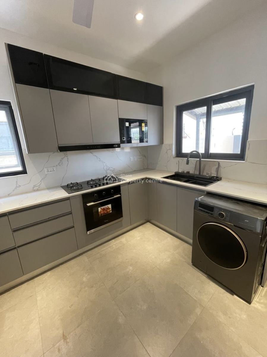 4 Bedrooms at Pantang Village, Pantang Village, Oyarifa, La Nkwantanang Madina Municipal, Accra, Detached Duplex for Sale