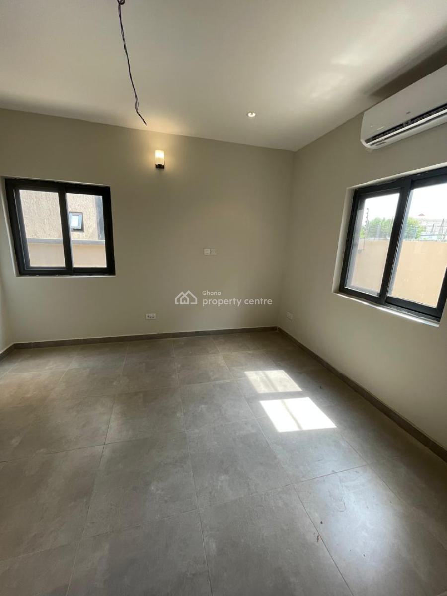 4 Bedrooms at Pantang Village, Pantang Village, Oyarifa, La Nkwantanang Madina Municipal, Accra, Detached Duplex for Sale