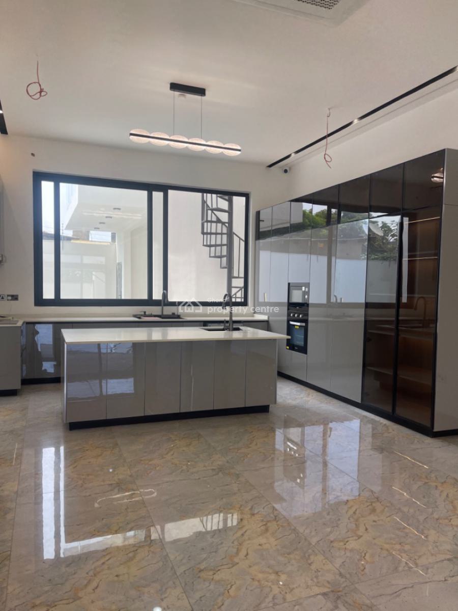 4 Bedroom House with Swimming Pool, East Legon, Accra, House for Sale