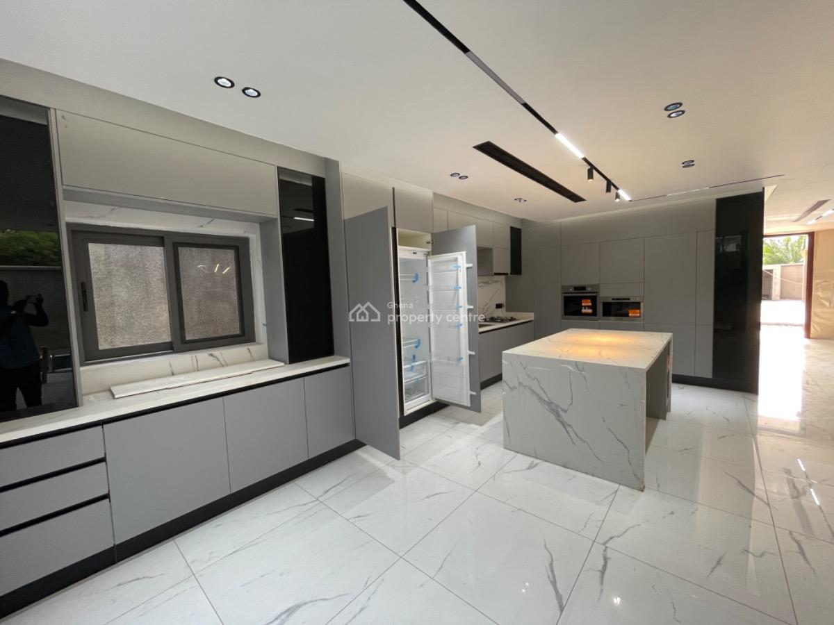 4 Bedroom Townhouse with Private Pool, West Airport, Airport Residential Area, Accra, Townhouse for Sale