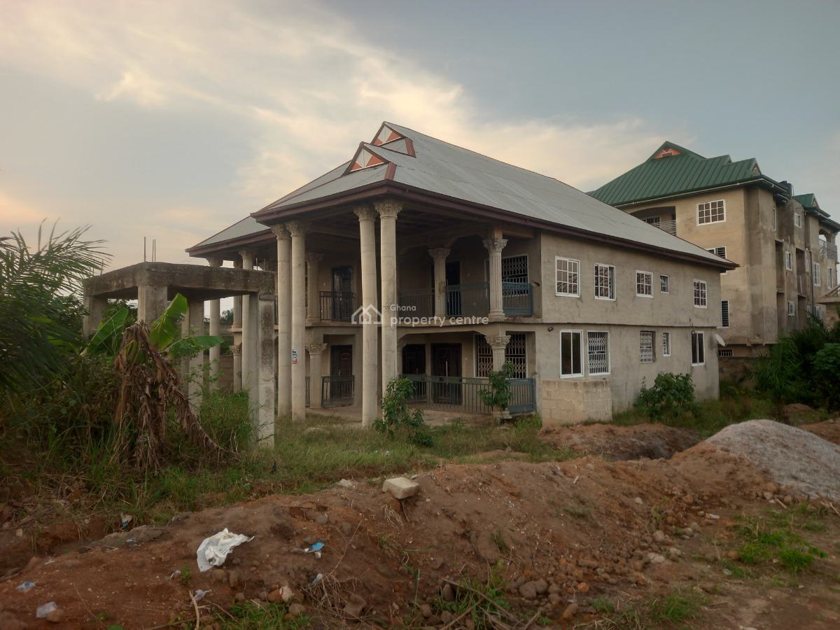 8 Bedrooms, Atimatim Maase, Near Pankrono, Kumasi Metropolitan, Ashanti, House for Sale