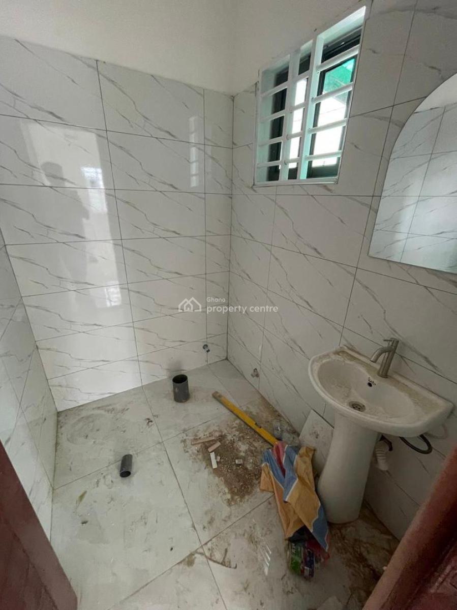 3 Bedrooms, Ayi Mensah, Oyarifa, La Nkwantanang Madina Municipal, Accra, House for Sale