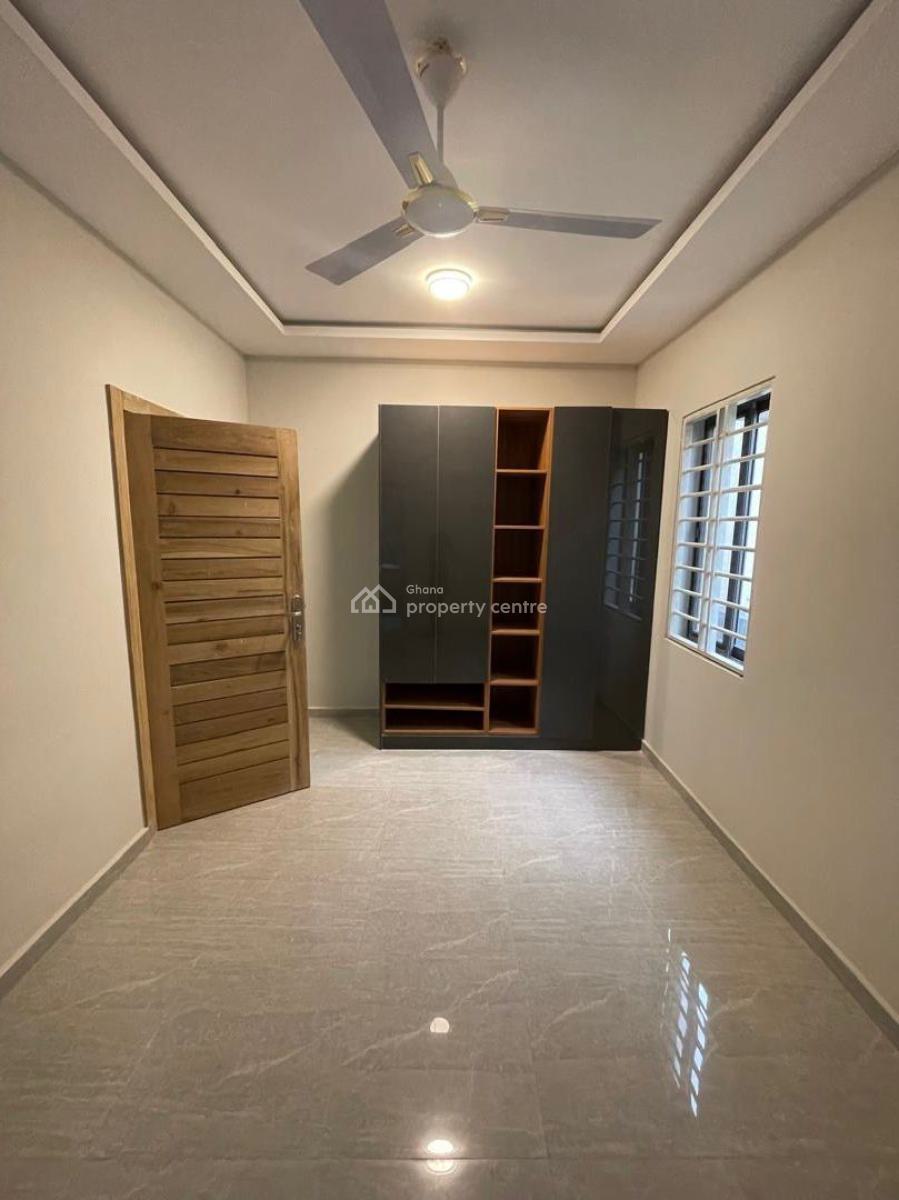 Exercutive 4 Bedrooms, Atomic Down, Kwabenya, Ga East Municipal, Accra, House for Sale