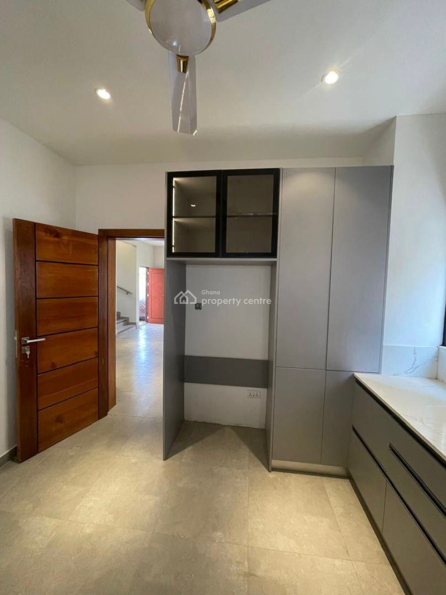 4 Bedroom House with 1 Bedroom Maid Quaters, Pantang Villiage, Abokobi, Ga East Municipal, Accra, House for Sale