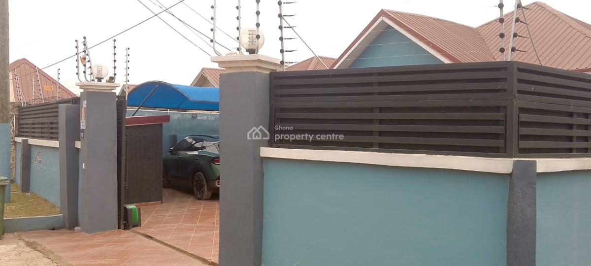 4 Bedroom Unfurnished House with Gen., Franko Acp Area, Kwabenya, Ga East Municipal, Accra, House for Rent