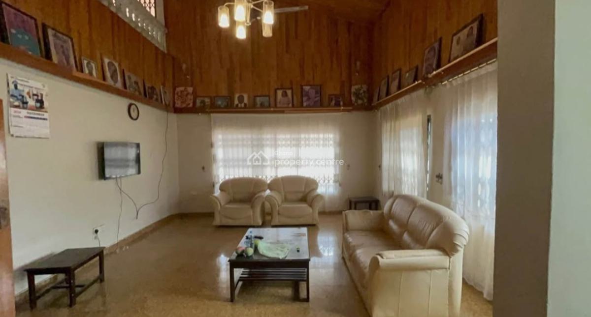 5 Bedrooms, Aputuogya, Atonsu Lake Road, Kumasi Metropolitan, Ashanti, House for Sale