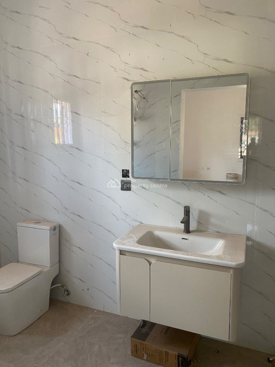 3 Bedrooms, Tantra Hills, Achimota, Accra, Detached Bungalow for Sale