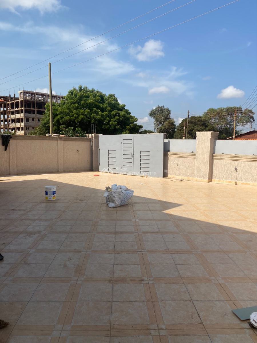 3 Bedrooms, Tantra Hills, Achimota, Accra, Detached Bungalow for Sale