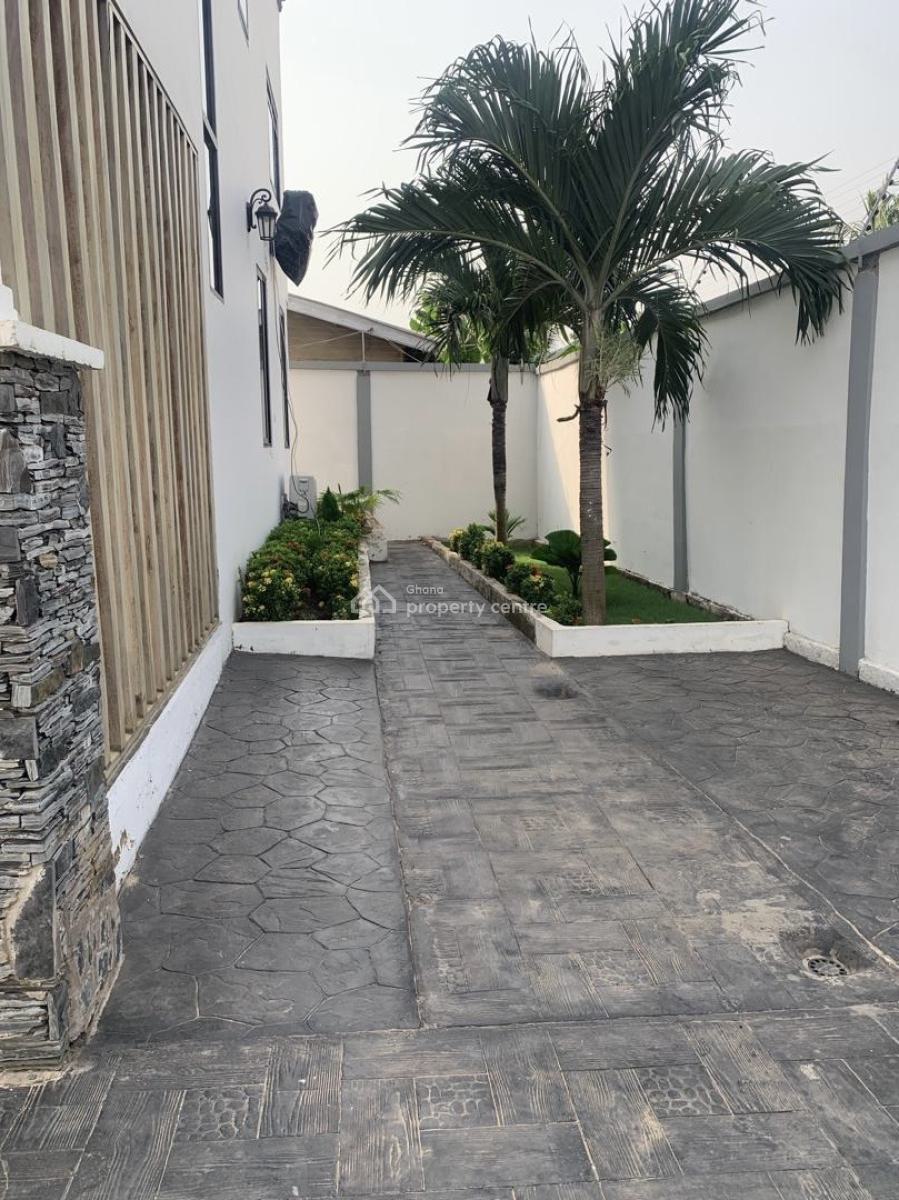 3 Bedrooms, Old Ashongman Road, Agbogba, North Legon, Accra, Apartment for Rent